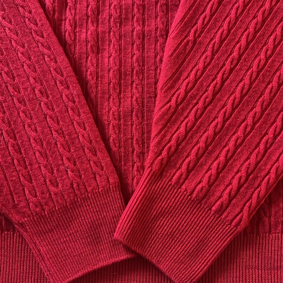 Vintage Burberry Made in England 100% Pure Wool Cableknit Crewneck Cardigan Red - Picture 9 of 10